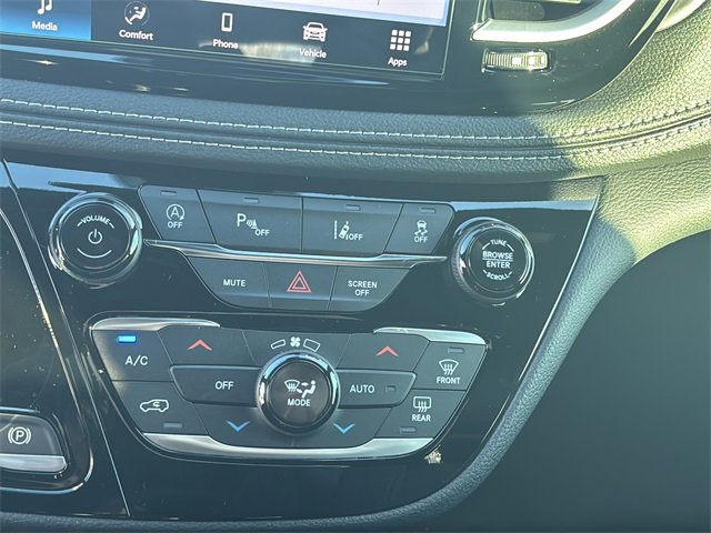 New 2026 Chrysler Pacifica Select image 32