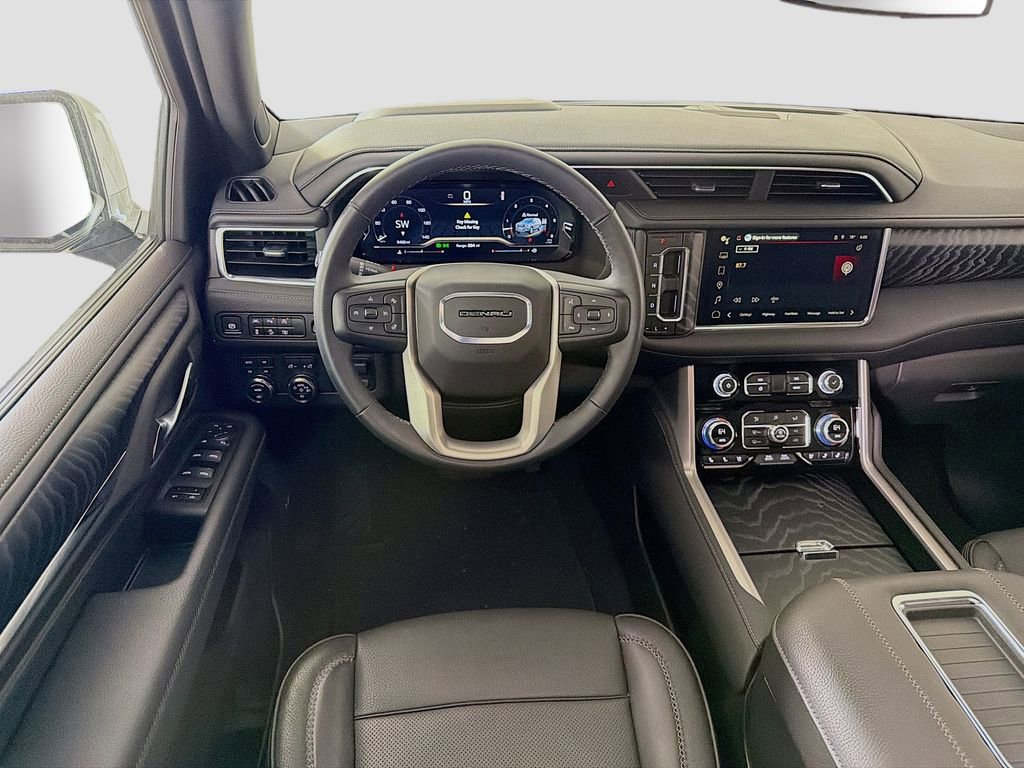 Used 2024 GMC Yukon Denali AWD/4WD image 26