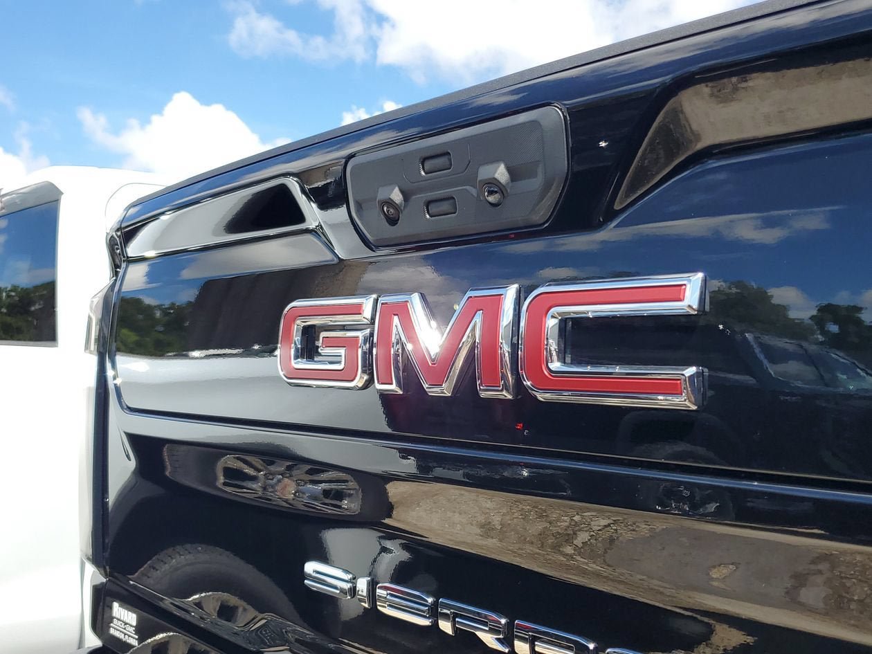 New 2026 GMC Sierra 2500 AT4X AWD/4WD image 7
