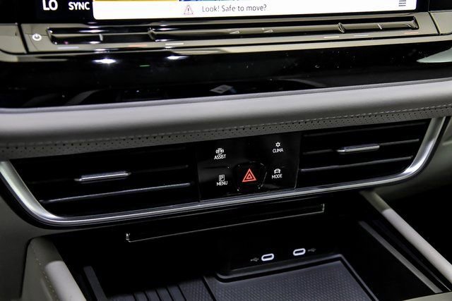 New 2026 Volkswagen Atlas SEL Premium R-Line image 15