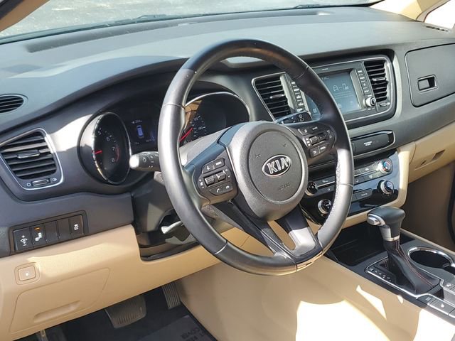 Used 2020 Kia Sedona EX image 8