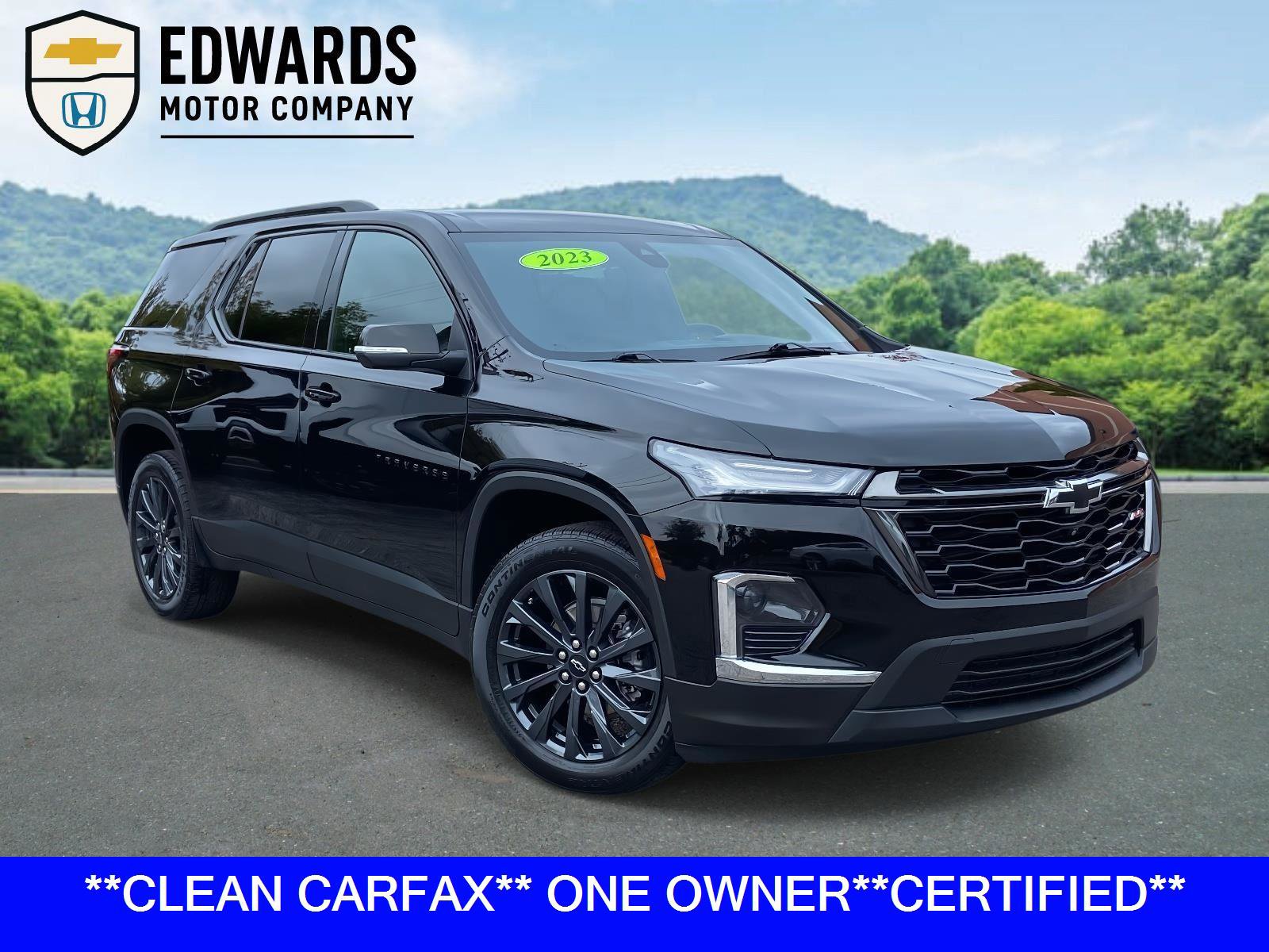 Certified 2023 Chevrolet Traverse RS