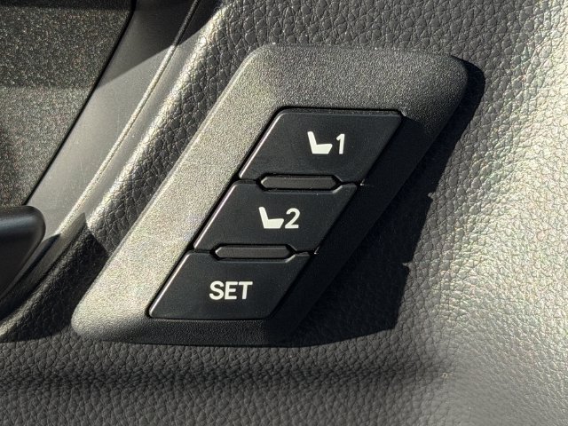 Certified 2026 Toyota 4Runner Limited AWD/4WD image 44