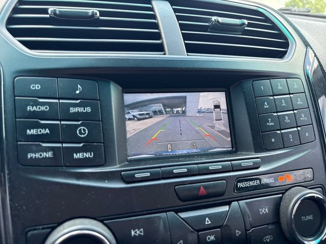 Used 2017 Ford Explorer XLT AWD/4WD image 24