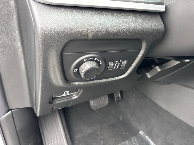 New 2027 Jeep Grand Cherokee Laredo X AWD/4WD image 18