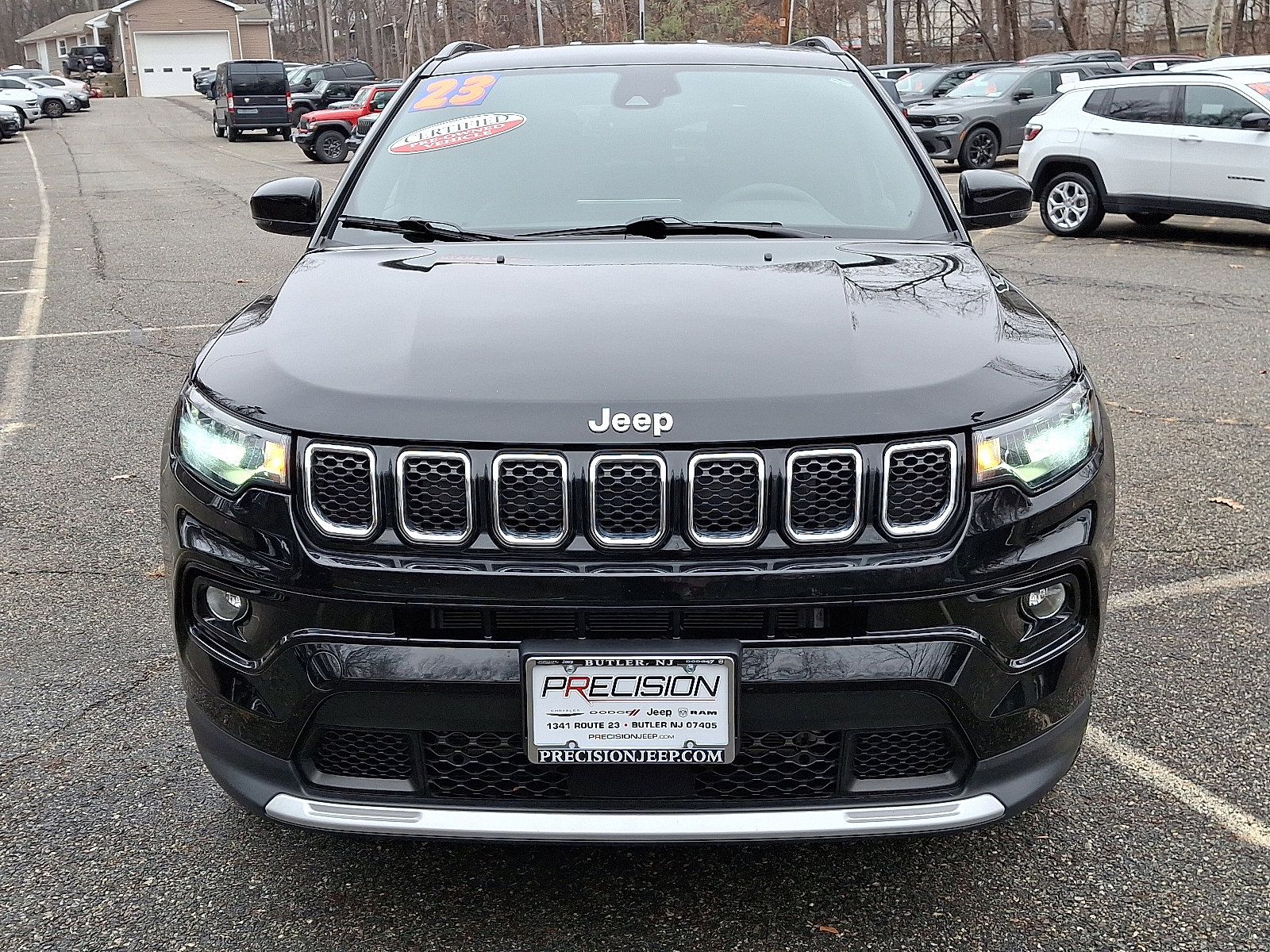 Certified 2023 Jeep Compass Limited image 2