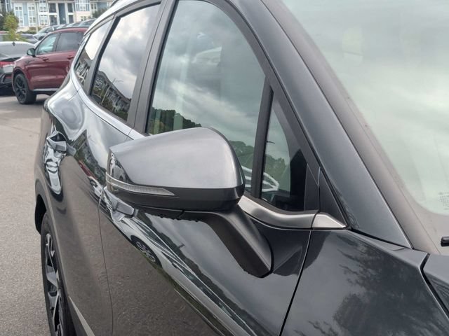 Used 2025 Kia Sportage EX w/ Premium Package FWD image 10
