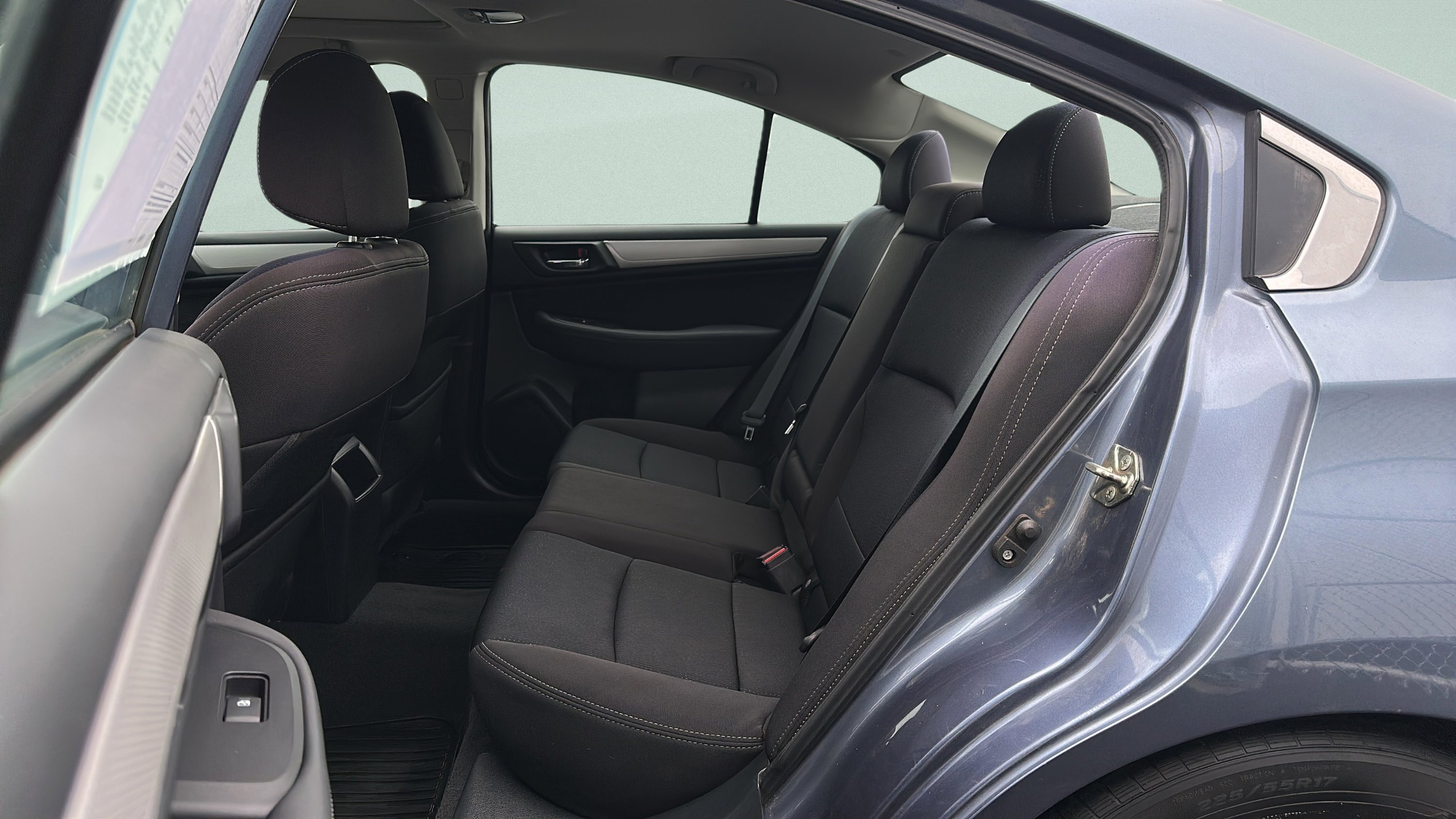 Used 2016 Subaru Legacy 2.5i Premium image 43