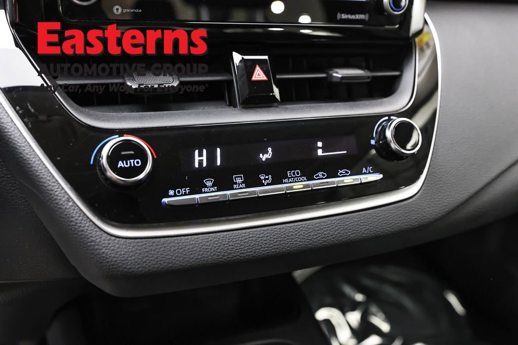 Used 2022 Toyota Corolla LE FWD image 20