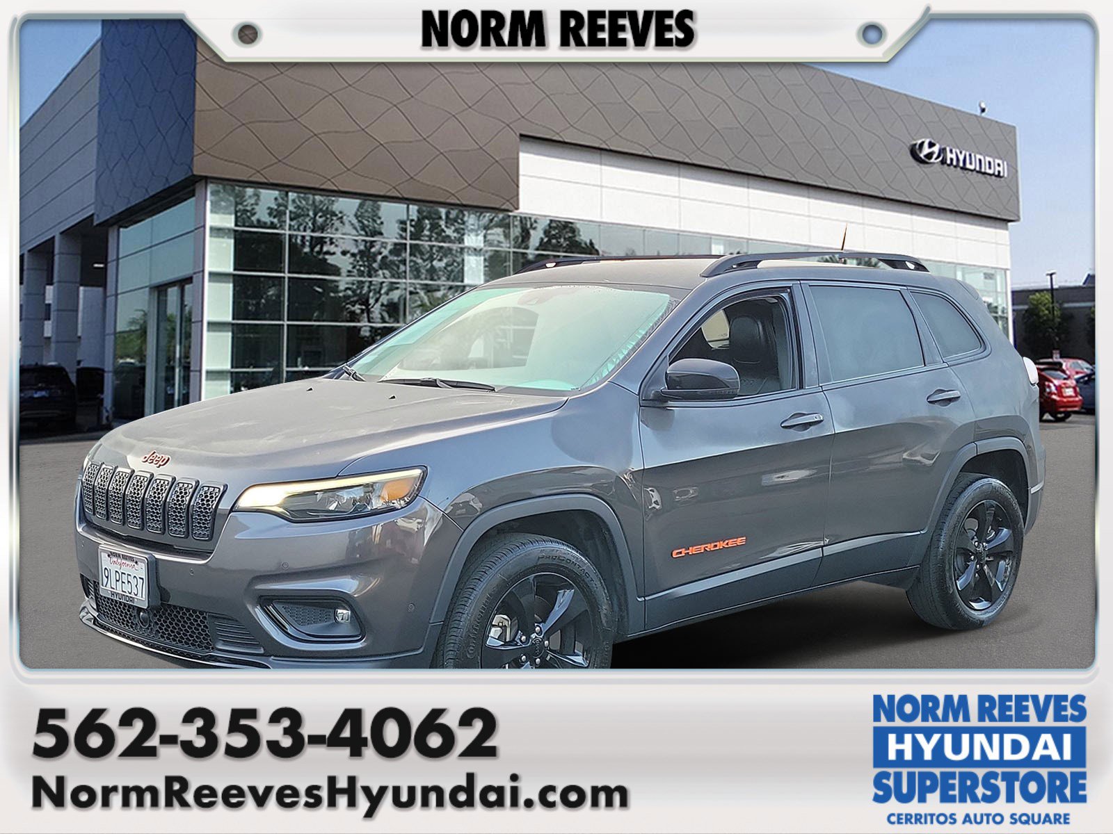Used 2023 Jeep Cherokee Altitude Lux