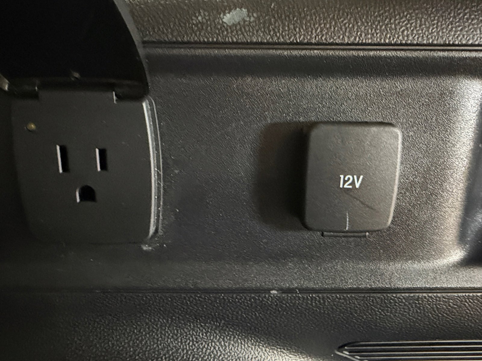 Used 2025 Ford Bronco Sport Badlands image 41