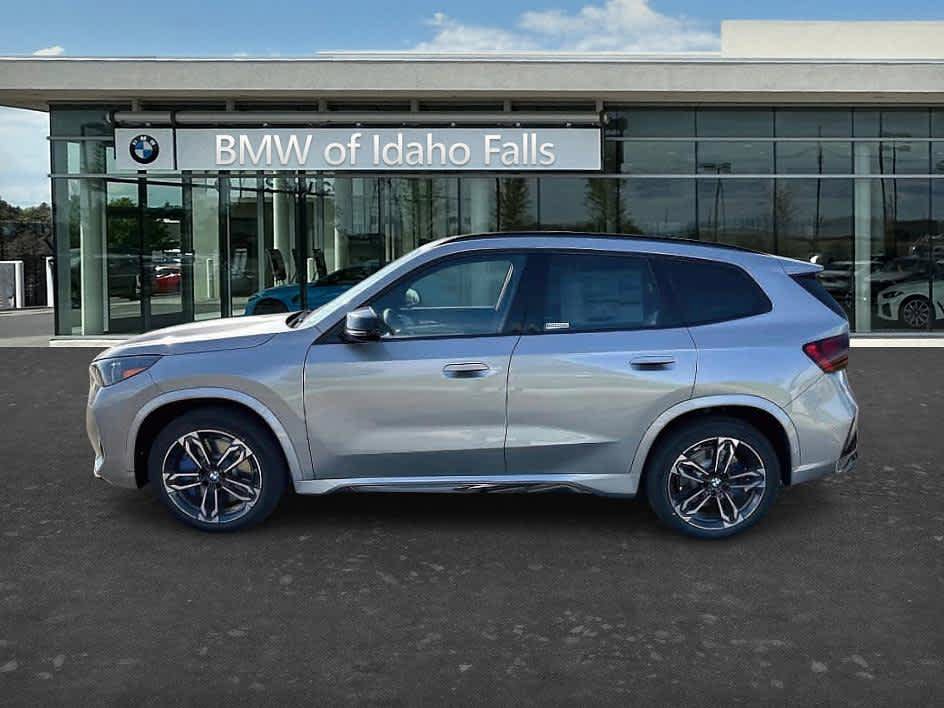 New 2025 BMW X1 M35i w/ Premium Package AWD/4WD image 12