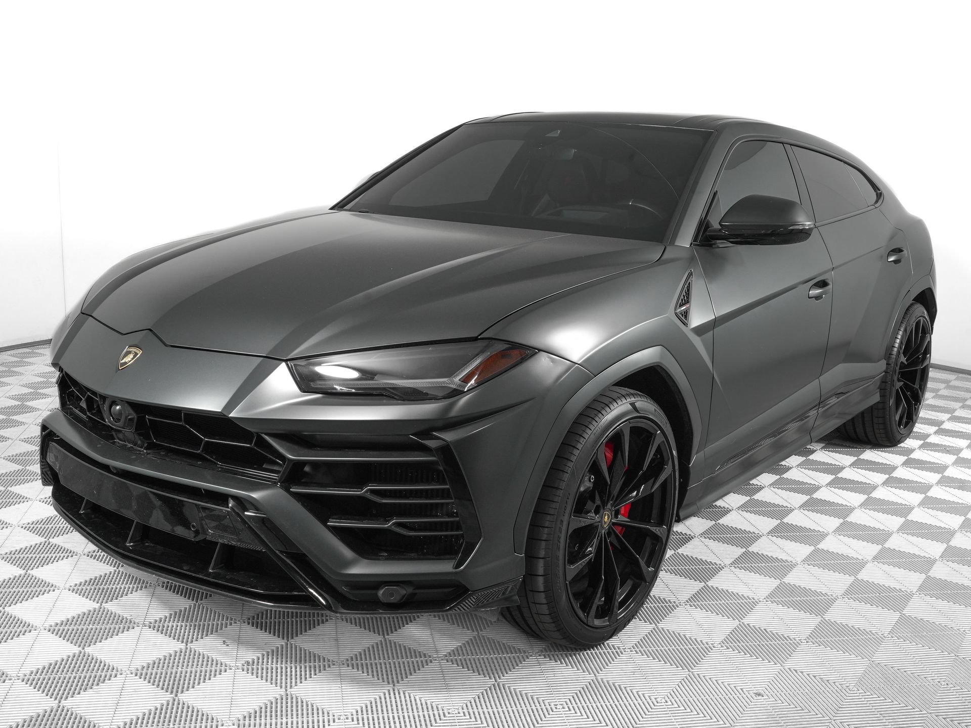 Used 2021 Lamborghini Urus AWD/4WD image 7