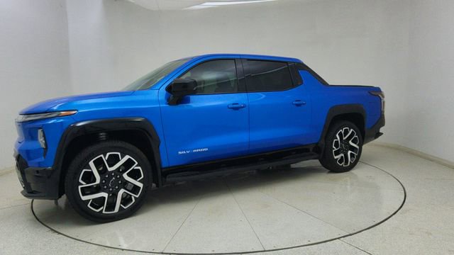 Used 2025 Chevrolet Silverado EV RST image 68