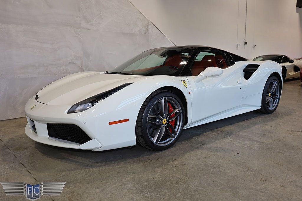 Used 2019 Ferrari 488 Spider image 4