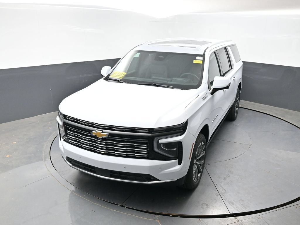 New 2026 Chevrolet Suburban High Country AWD/4WD image 33