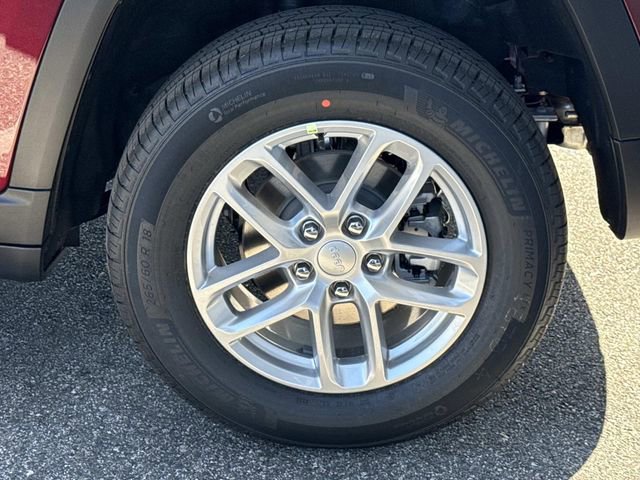 New 2026 Jeep Grand Cherokee Laredo AWD/4WD image 42