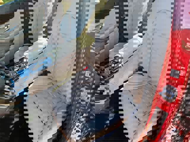 Used 2018 Mercedes-Benz C 300 4MATIC Sedan image 13