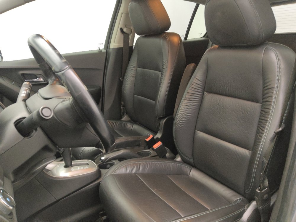 Used 2015 Chevrolet Trax LTZ image 17