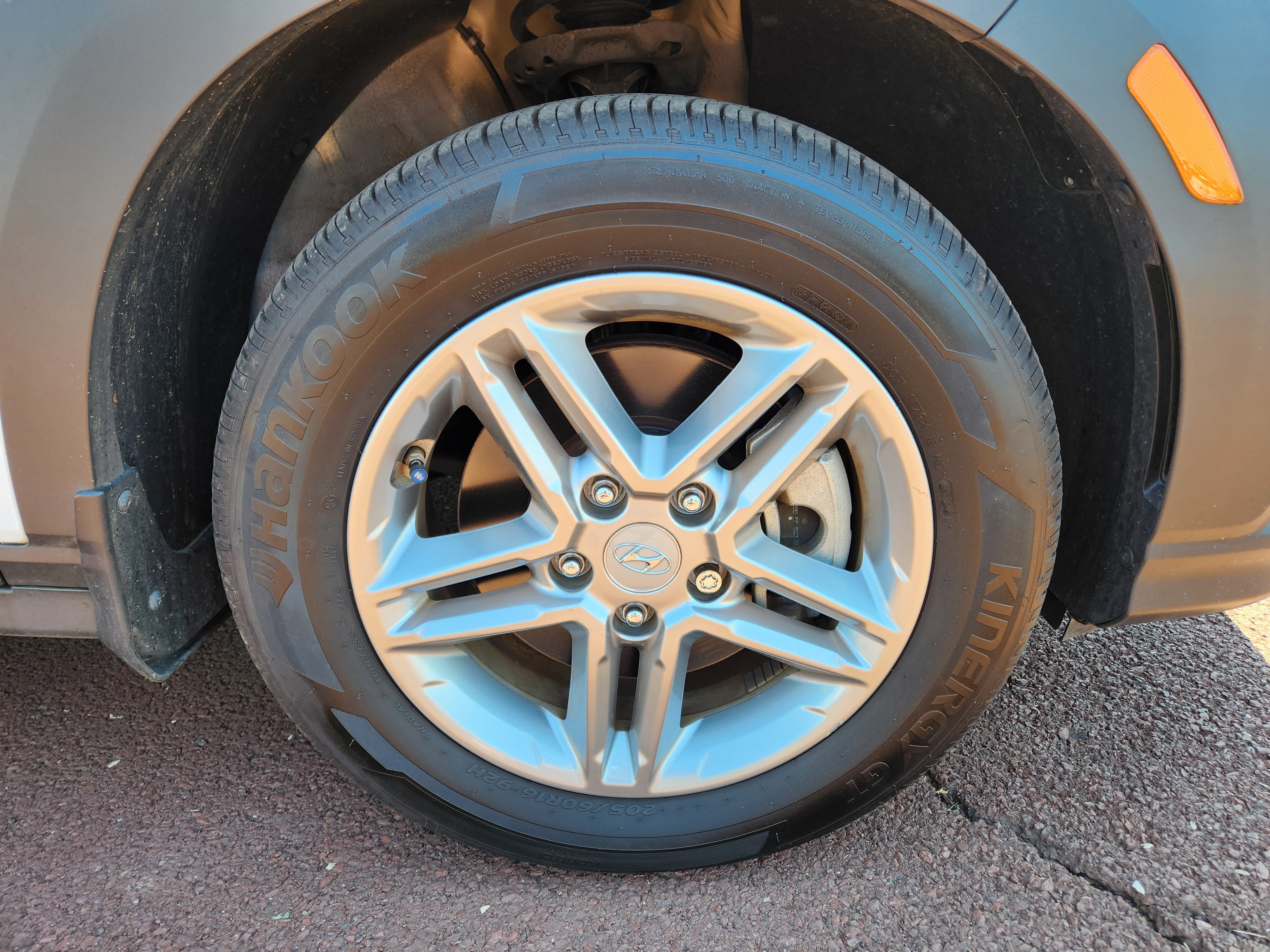Certified 2023 Hyundai Kona SE w/ Cargo Package AWD/4WD image 7