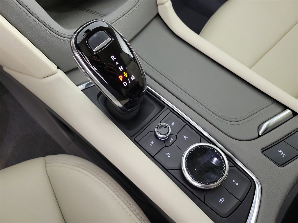 Certified 2023 Cadillac XT6 Premium Luxury w/ Technology Package image 30