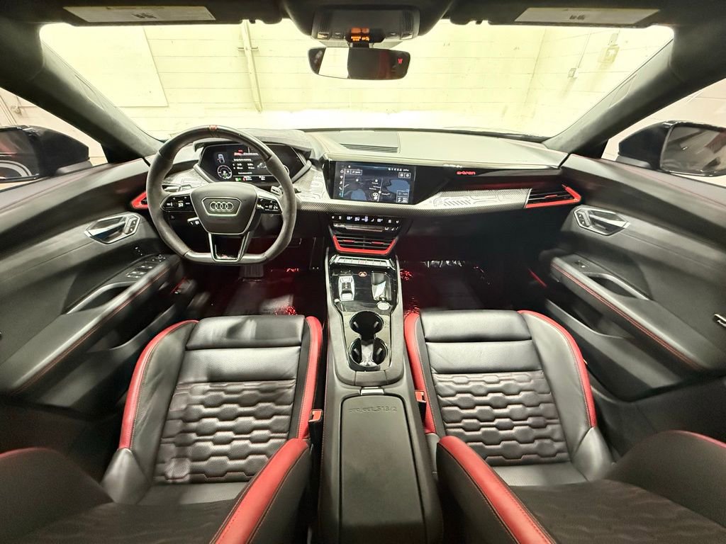 Used 2023 Audi RS e-tron GT image 42