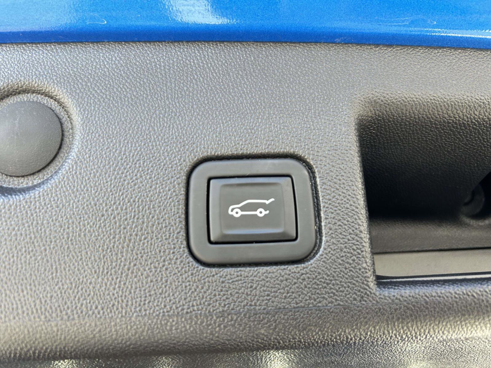 Used 2024 Chevrolet Equinox LT image 18