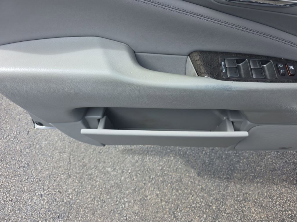 Used 2009 Lexus LS 460 AWD image 18