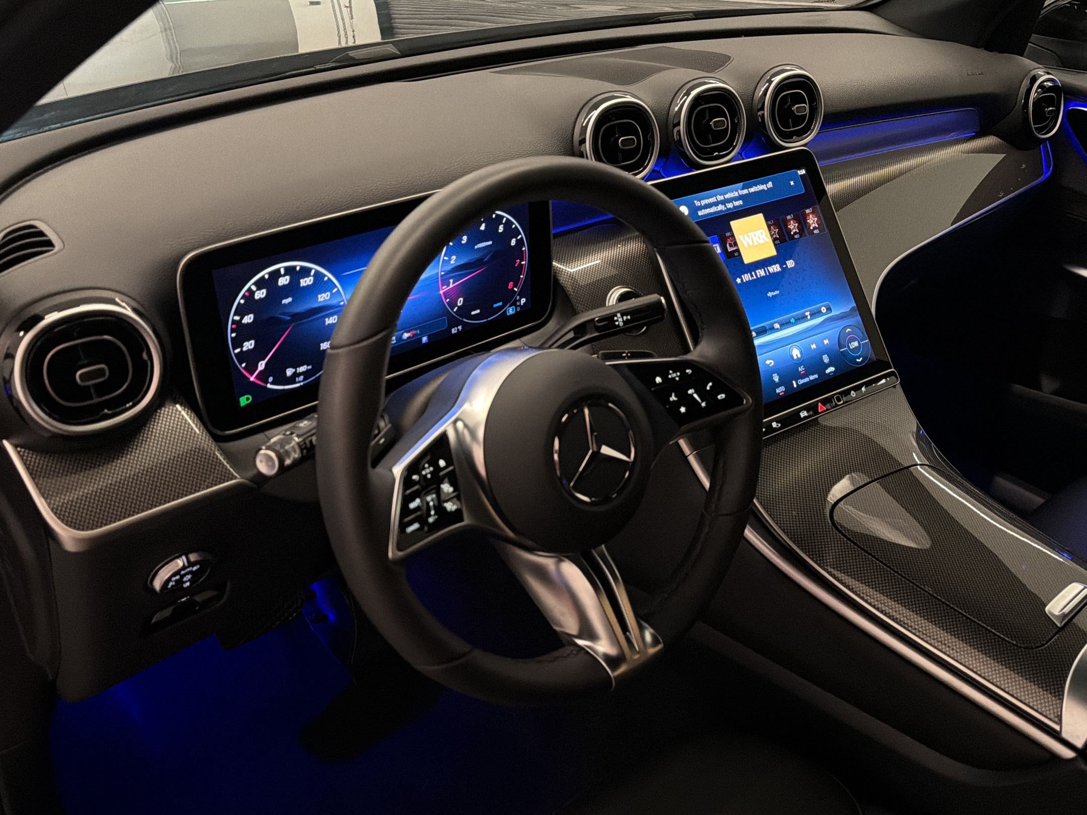 Certified 2026 Mercedes-Benz GLC 300 image 4