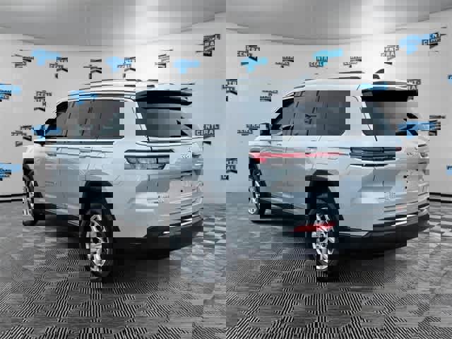 Certified 2022 Jeep Grand Cherokee L Limited image 4