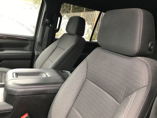 Certified 2023 GMC Yukon SLE w/ Gmc Pro Safety Plus Package image 4