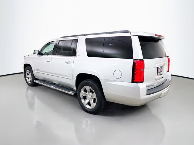 Used 2018 Chevrolet Suburban LT w/ LT Signature Package AWD/4WD image 6