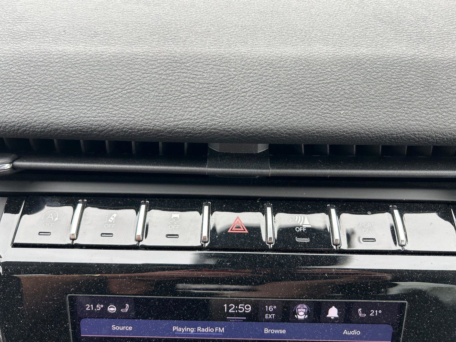 Certified 2023 Jeep Grand Cherokee L Laredo w/ Luxury Tech Group I image 28