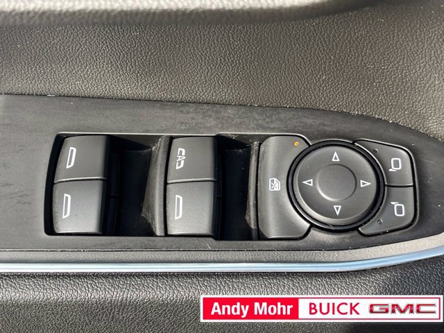 Used 2025 Chevrolet Silverado 1500 LT AWD/4WD image 18