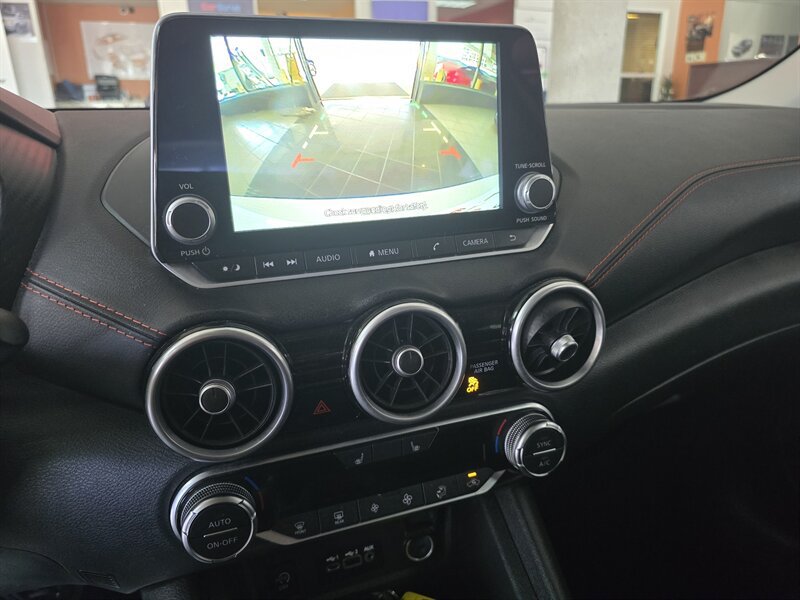 Used 2025 Nissan Sentra SR FWD image 19
