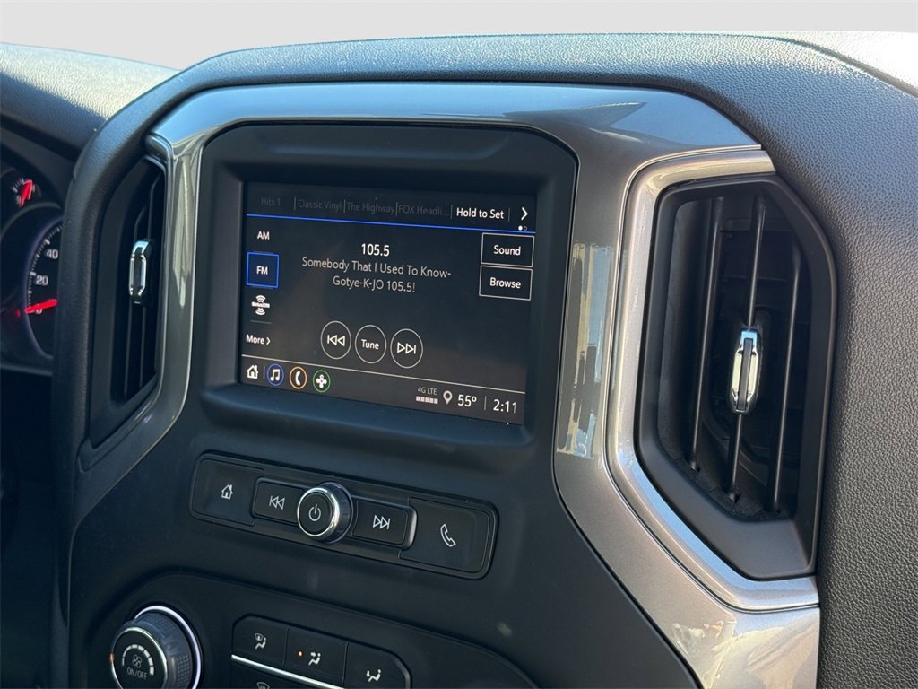 Used 2023 Chevrolet Silverado 1500 Custom image 21