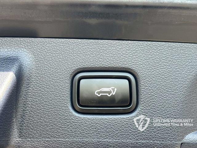 Used 2024 Hyundai Palisade Limited AWD/4WD image 28