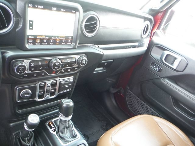 Used 2021 Jeep Gladiator Overland w/ Popular Equipment Package AWD/4WD image 26