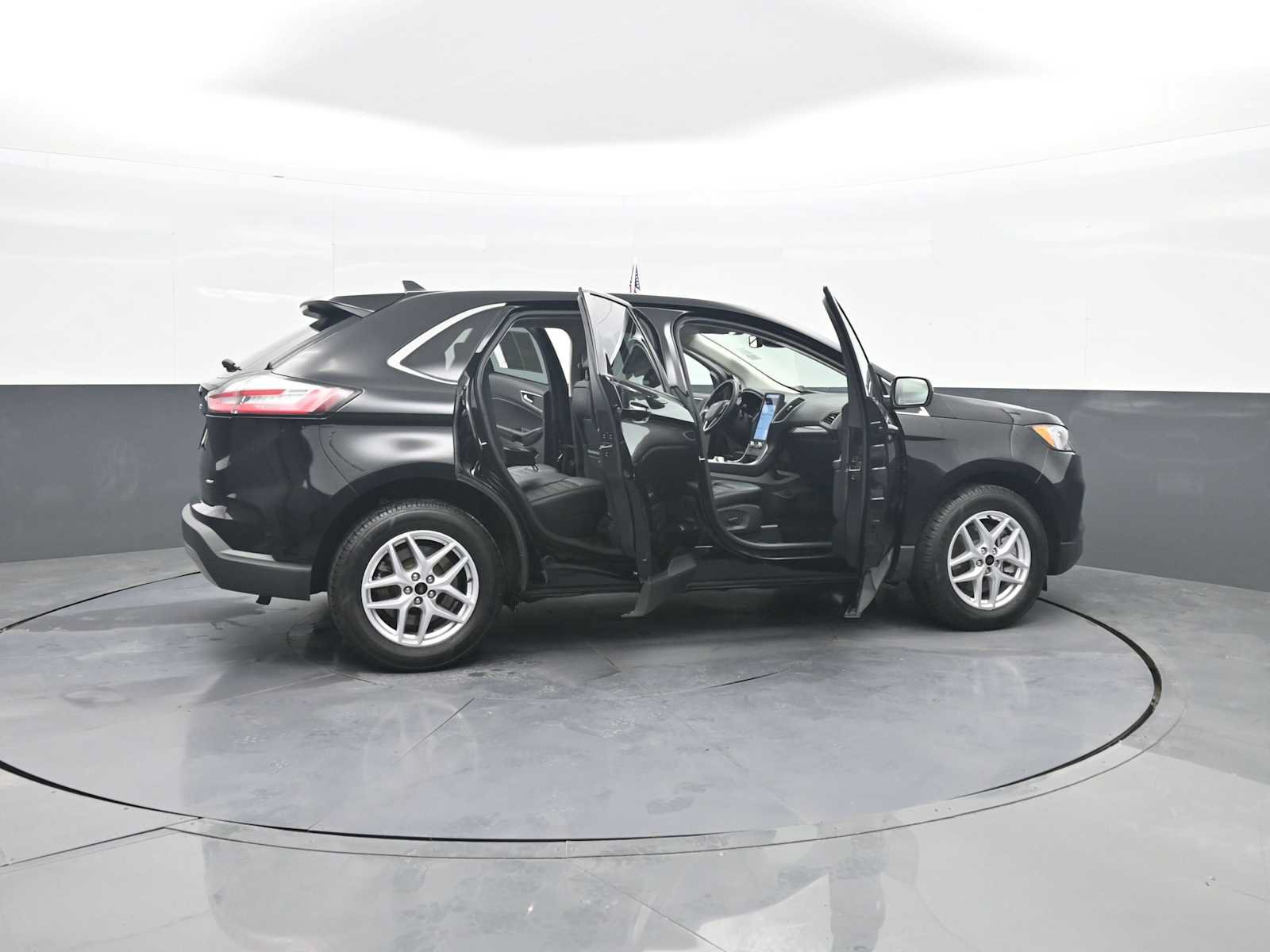 Used 2023 Ford Edge SEL AWD/4WD image 47