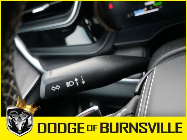 Used 2022 Jeep Grand Cherokee Overland w/ Luxury Tech Group IV image 27