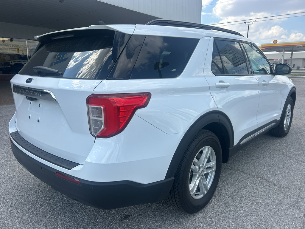 Used 2023 Ford Explorer XLT RWD image 5