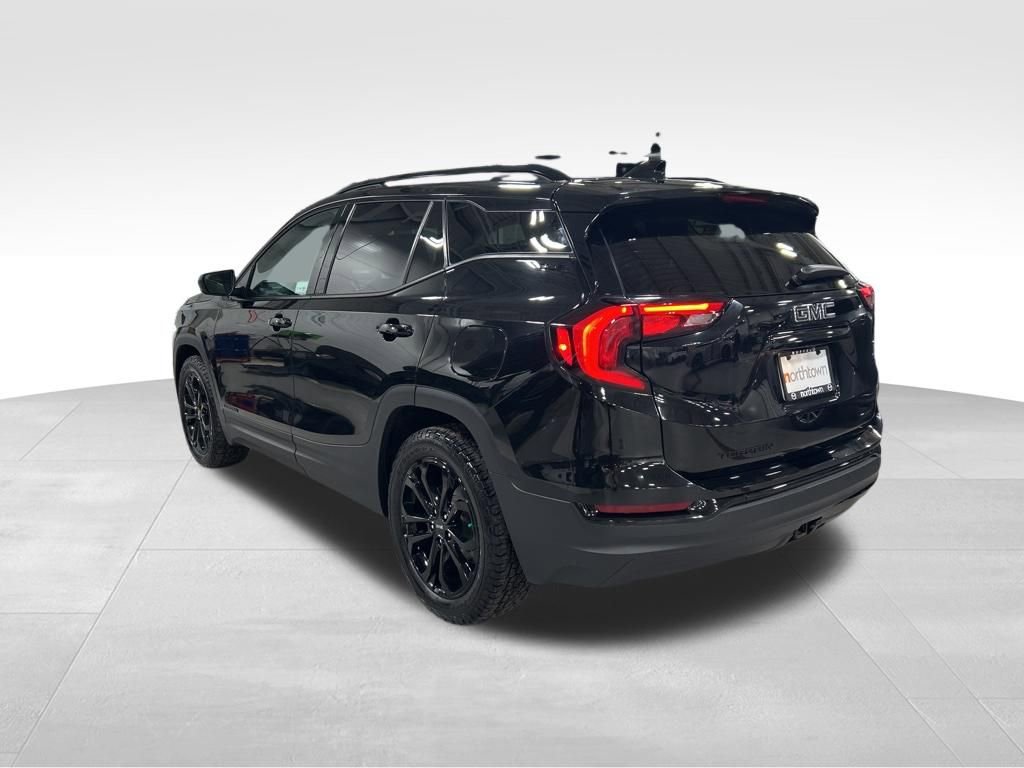 Used 2020 GMC Terrain SLE w/ Driver Convenience Package AWD/4WD image 4