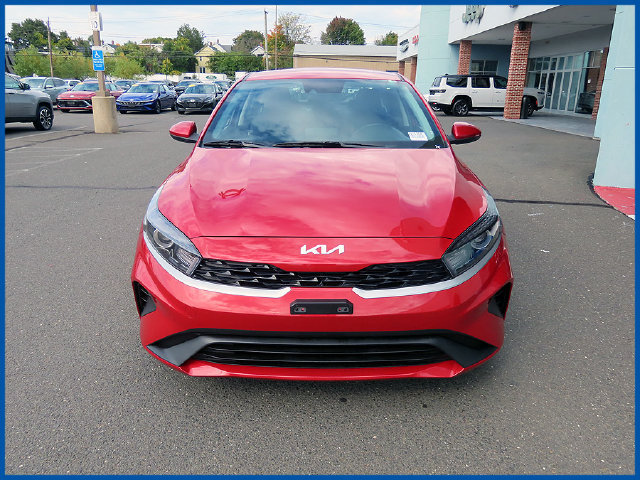 Used 2023 Kia Forte LXS FWD image 3