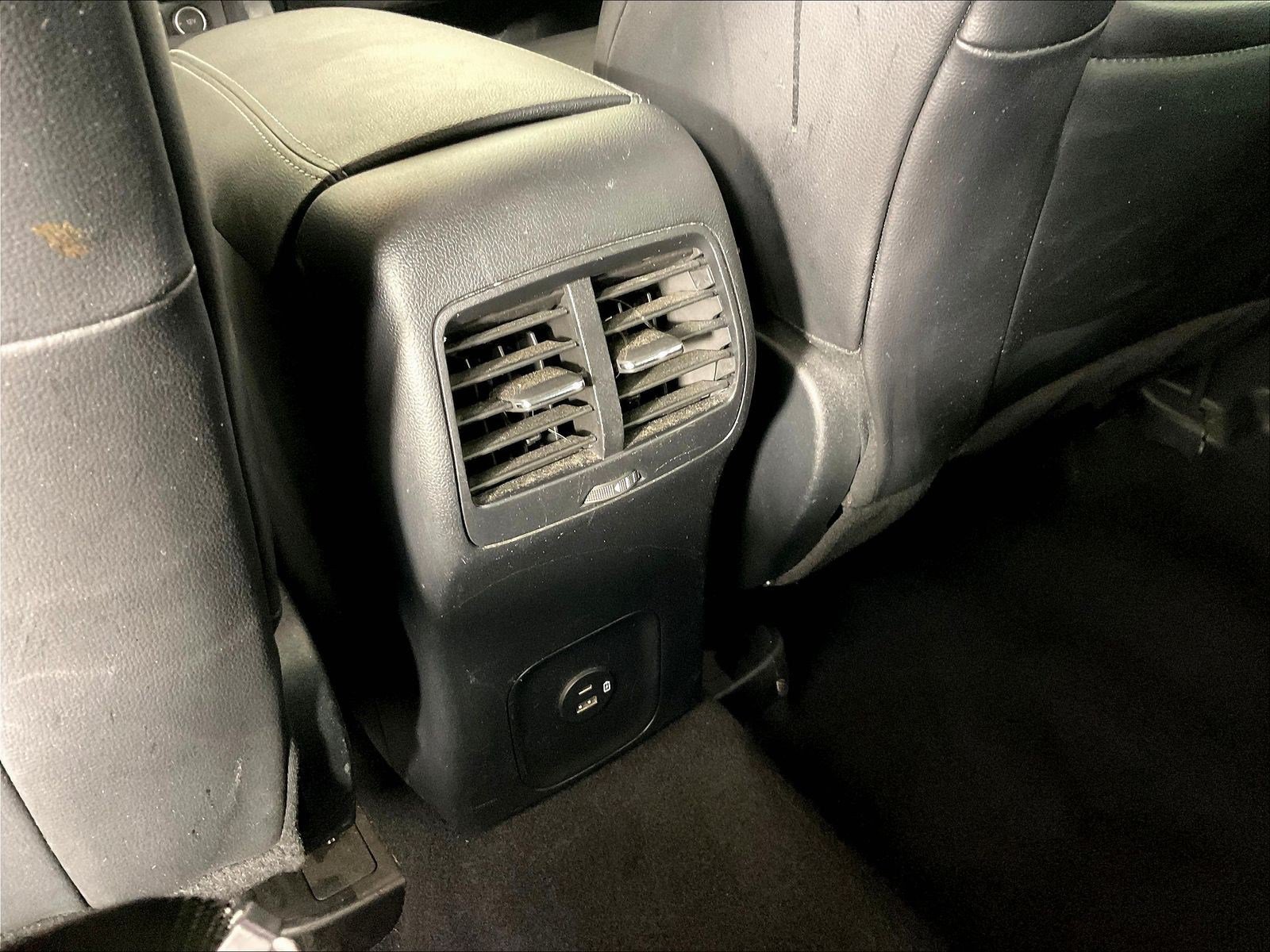 Used 2020 Ford Escape SEL AWD/4WD image 10