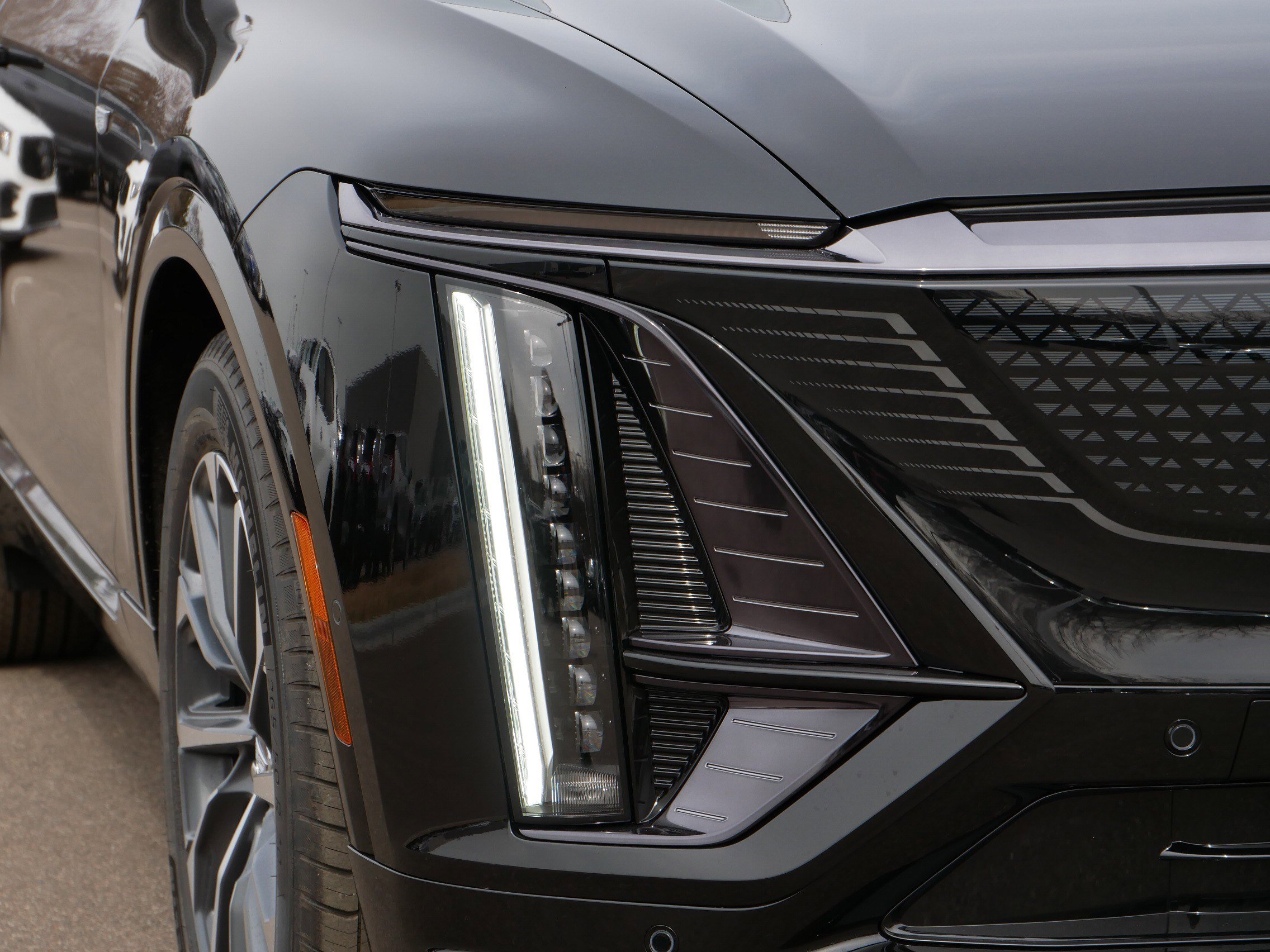 New 2026 Cadillac Lyriq Sport w/ LPO, Floor Liner Package image 16