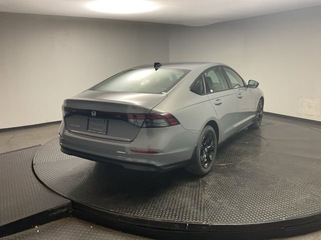 New 2025 Honda Accord SE image 7