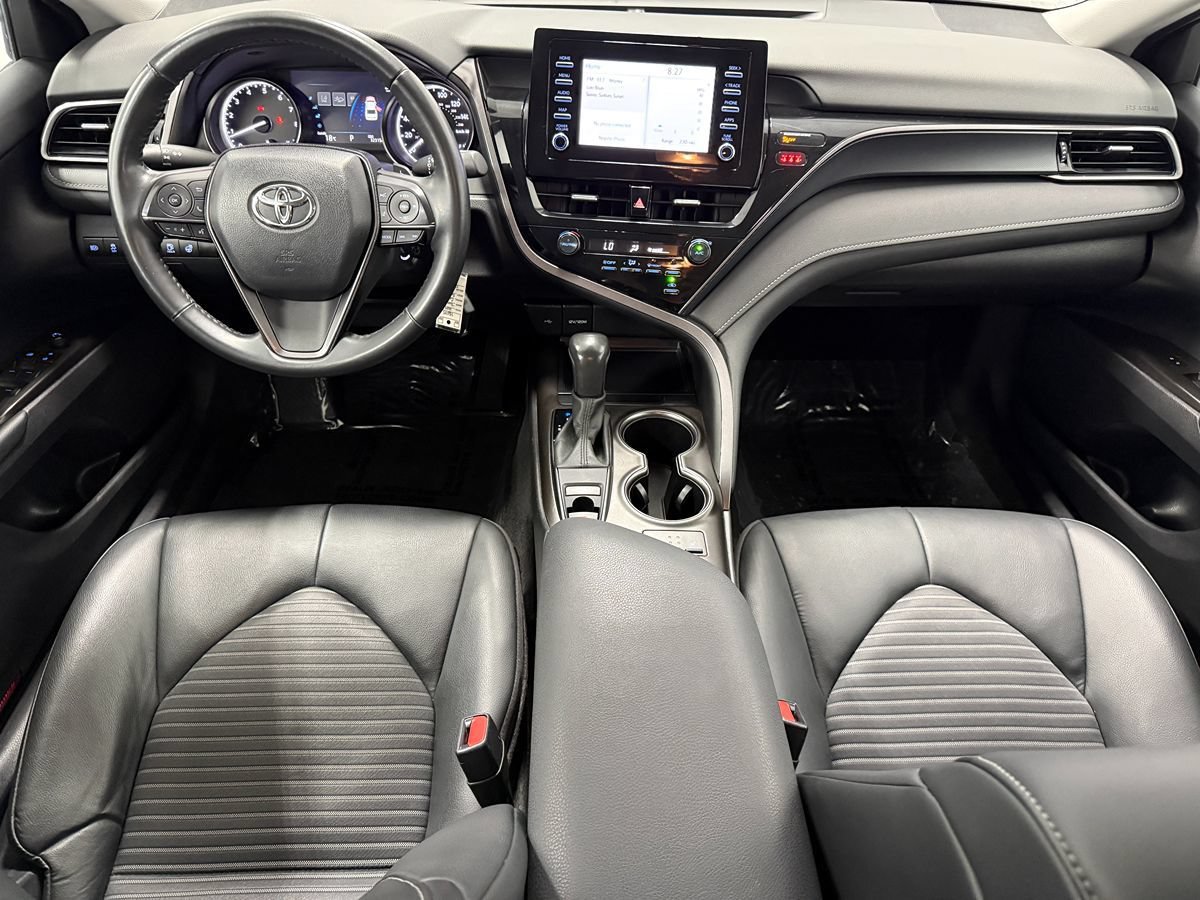 Used 2024 Toyota Camry SE AWD/4WD image 11