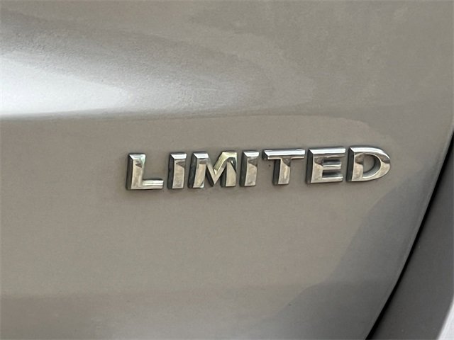 Used 2014 Jeep Grand Cherokee Limited image 9