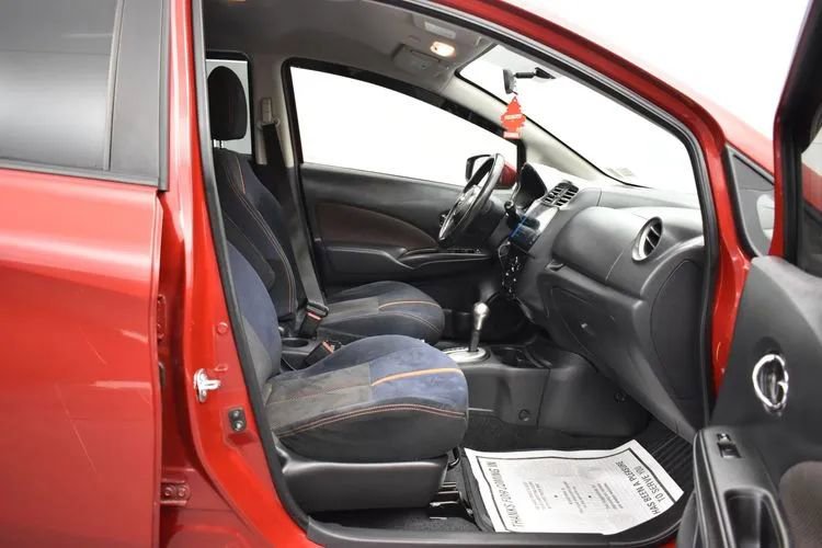 Used 2015 Nissan Versa Note SR FWD image 17
