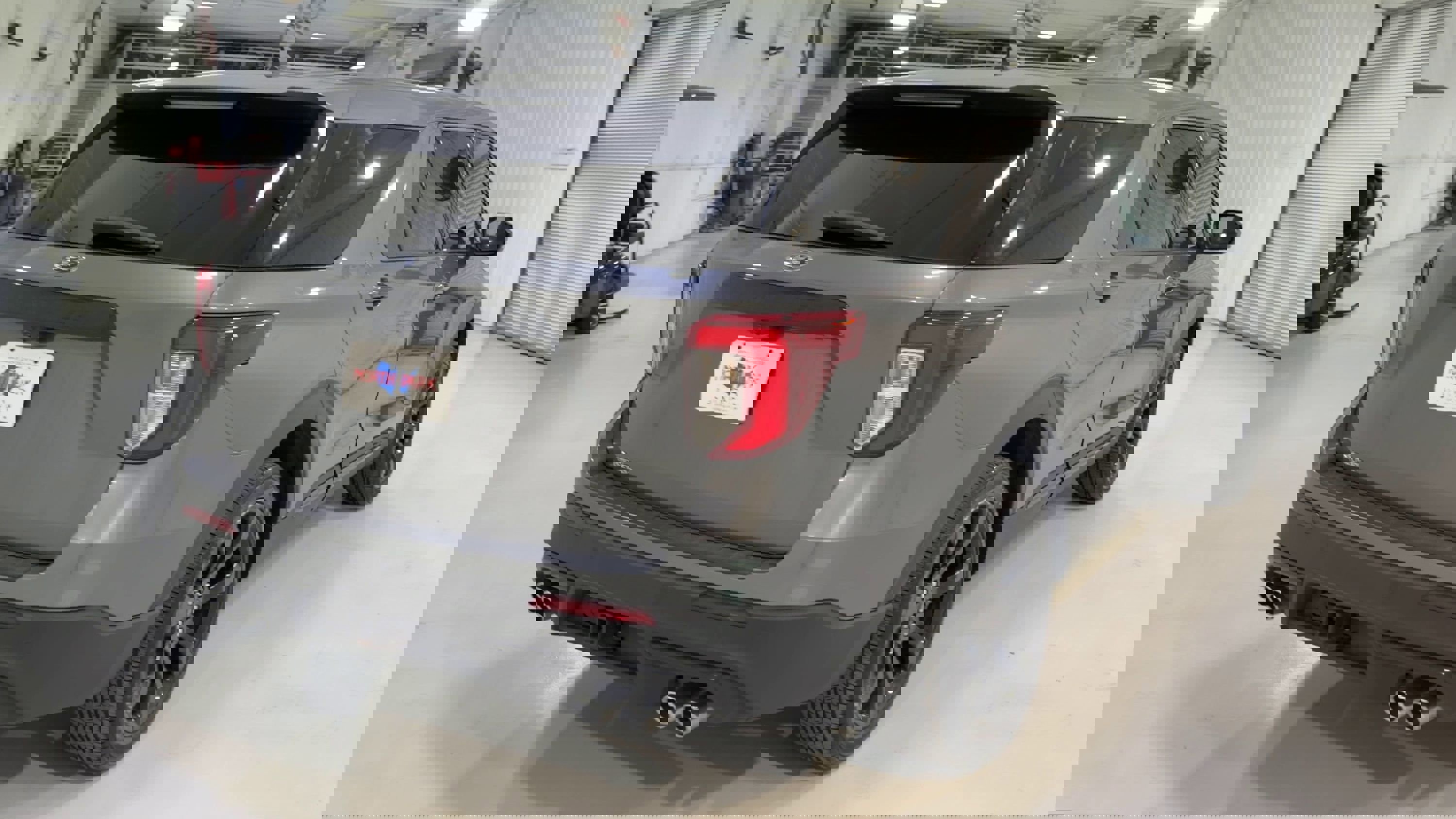 Used 2022 Ford Explorer ST w/ Equipment Group 401A image 9